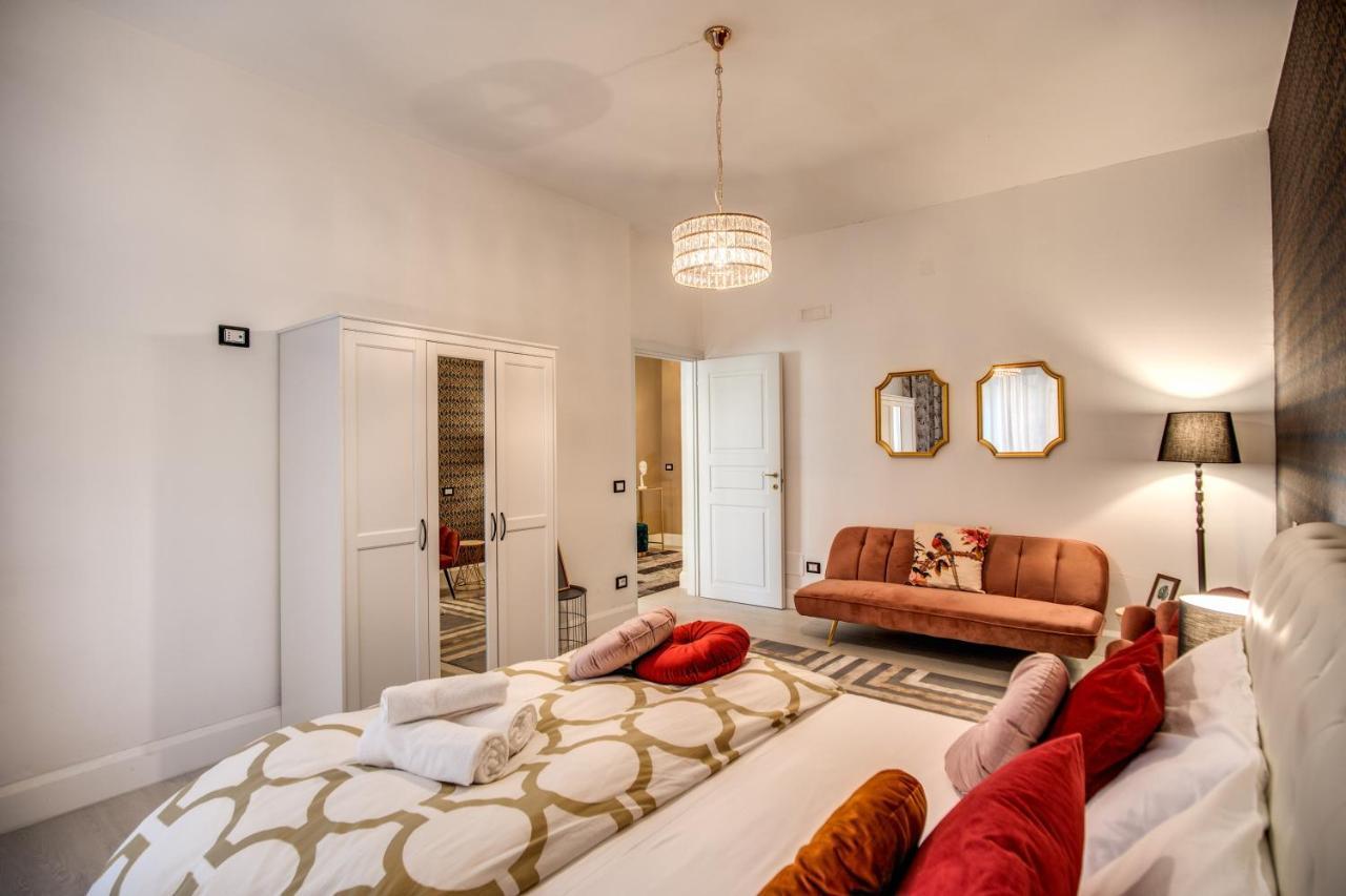 Aweshomeitaly - White Mirrors Apartment Pisa Exterior foto
