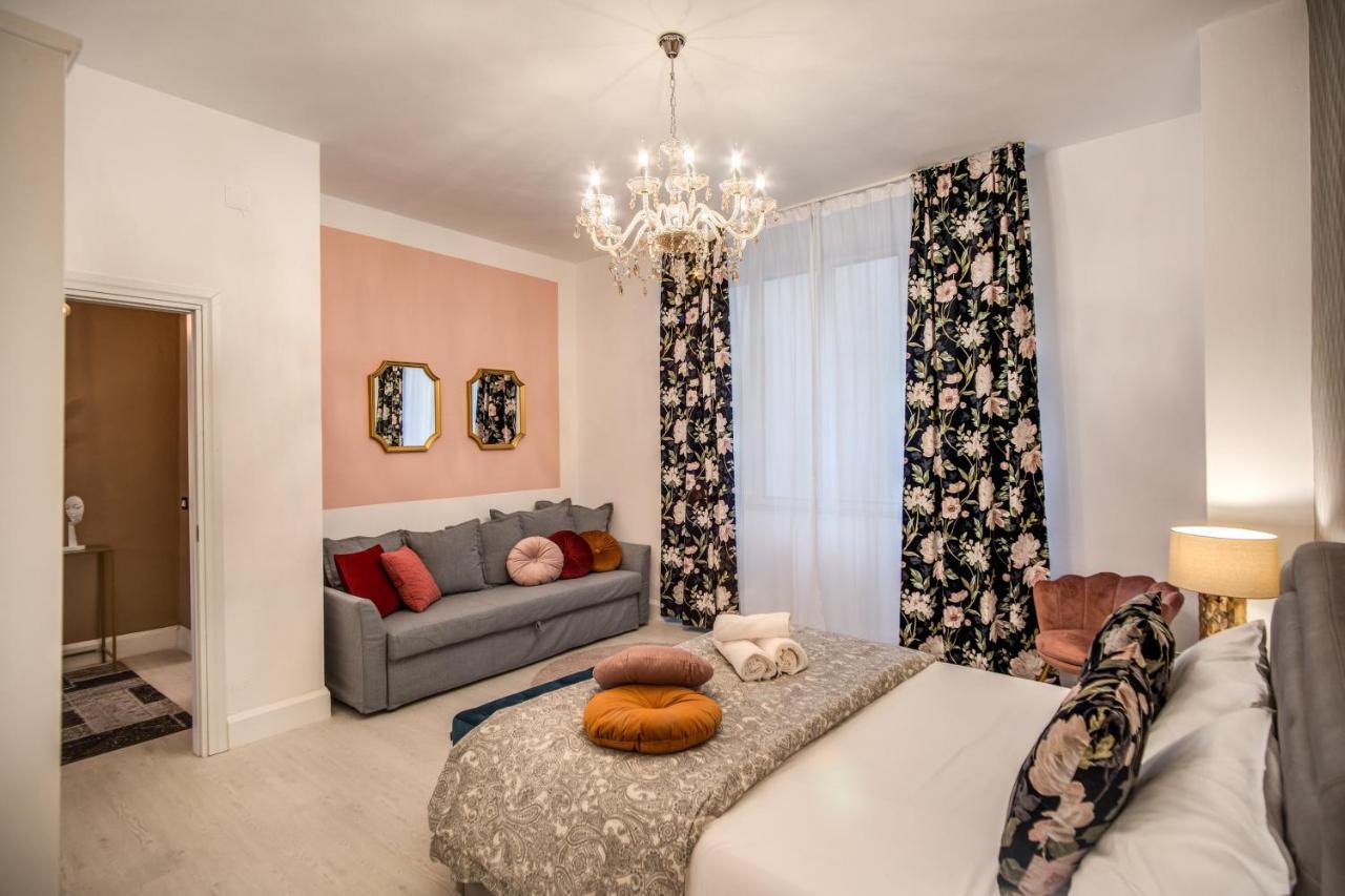 Aweshomeitaly - White Mirrors Apartment Pisa Exterior foto