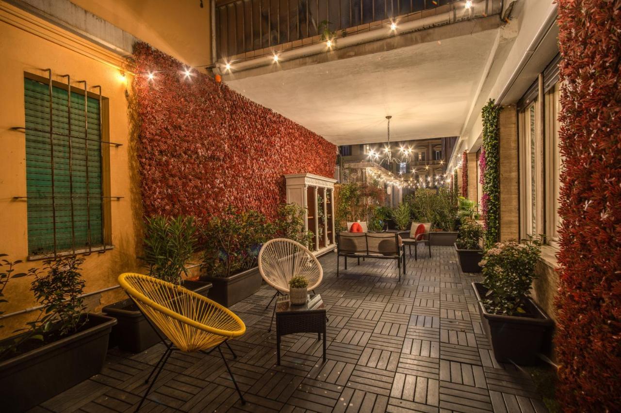 Aweshomeitaly - White Mirrors Apartment Pisa Exterior foto