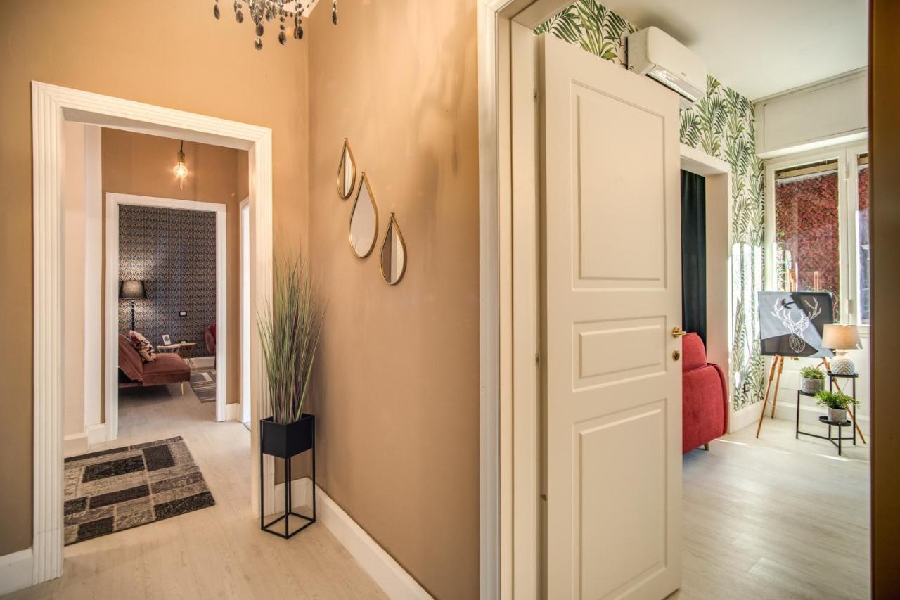 Aweshomeitaly - White Mirrors Apartment Pisa Exterior foto