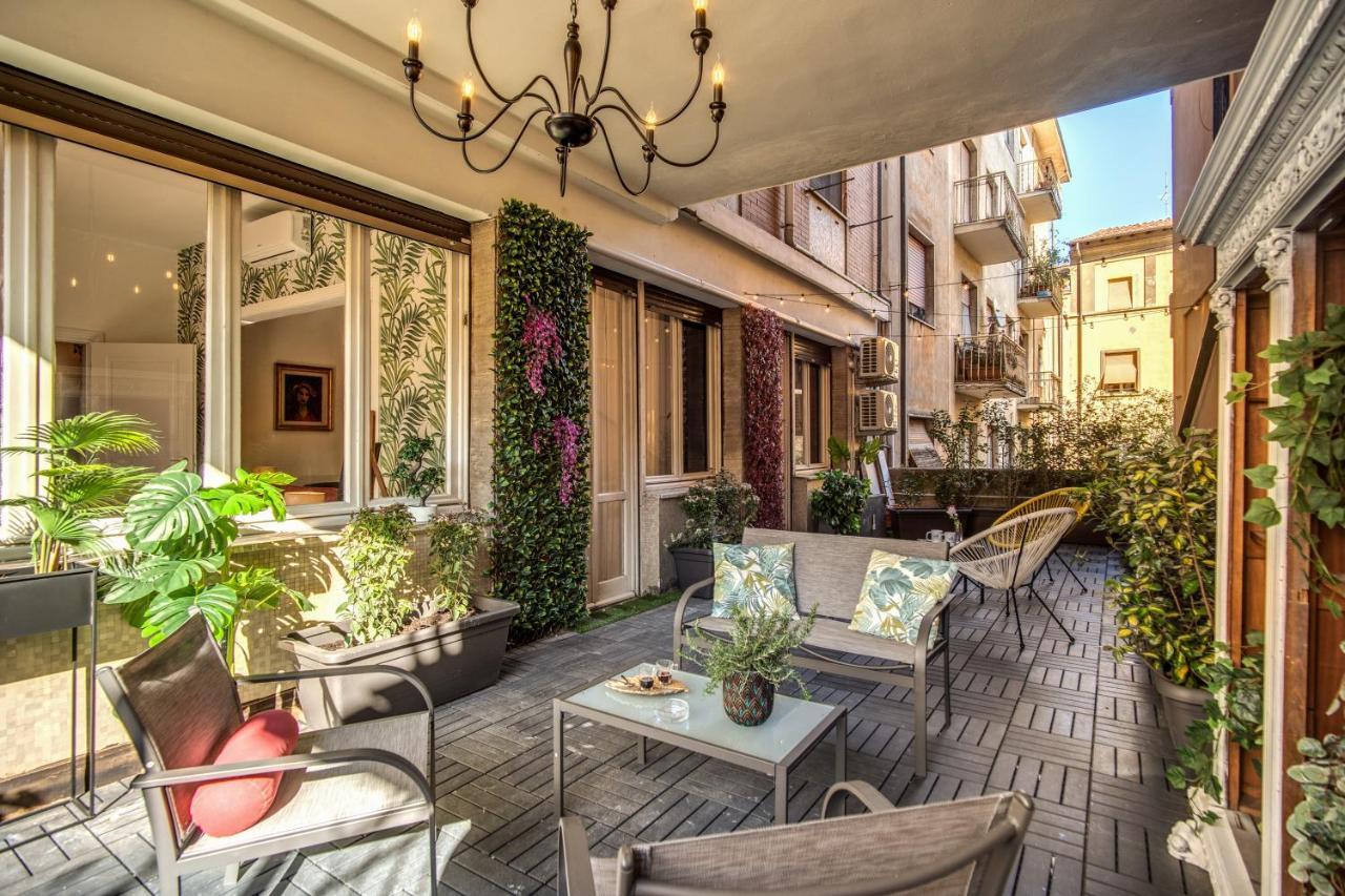 Aweshomeitaly - White Mirrors Apartment Pisa Exterior foto