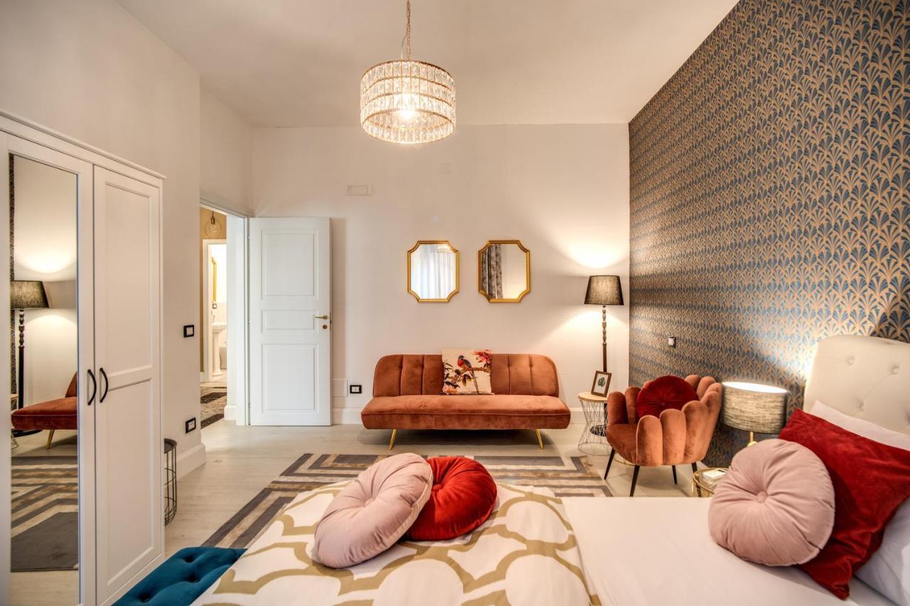 Aweshomeitaly - White Mirrors Apartment Pisa Exterior foto